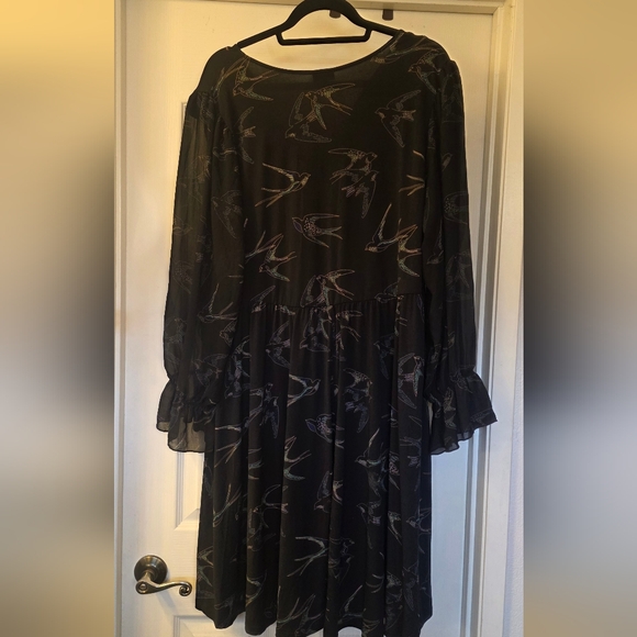 Torrid Black Bird Print Dress - Picture 7 of 7